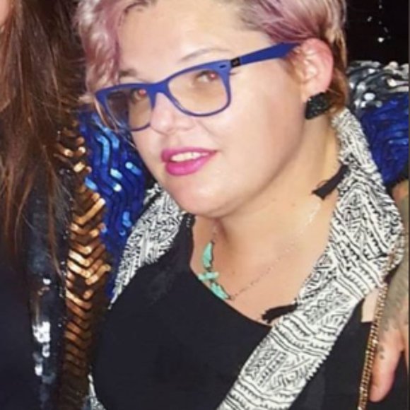 ✌️Hi I'm, Maggie✌️ - Picture 7 of 7